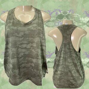 Danskin L Green Mesh Camouflage Print Sccop Neck Racerback StepHem Crop Tank Top